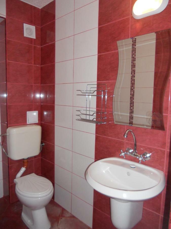 אקהטופול Guest House "Tania" מראה חיצוני תמונה